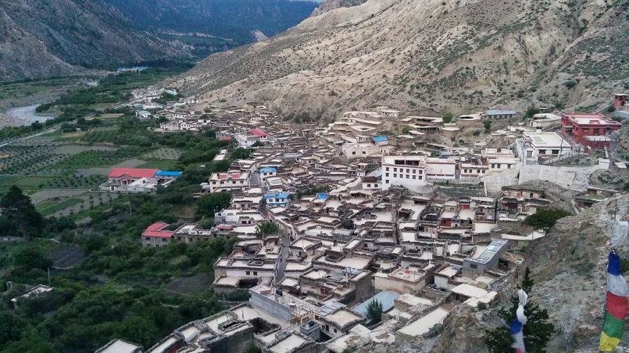 Thakali settlement of Marpha with flat roofed houses