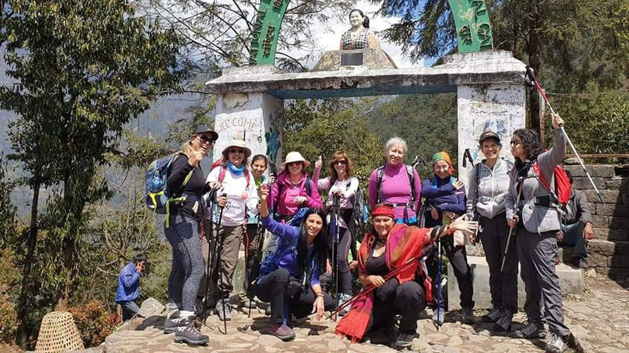 Trekkers ready to start off the trek from Lukla.