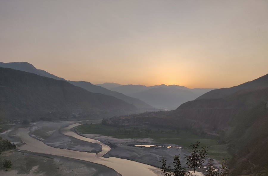 Tamakoshi River valley seen from the highway.