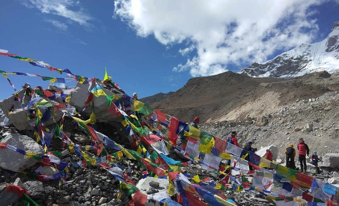 Trekkers in Everest Base Camp