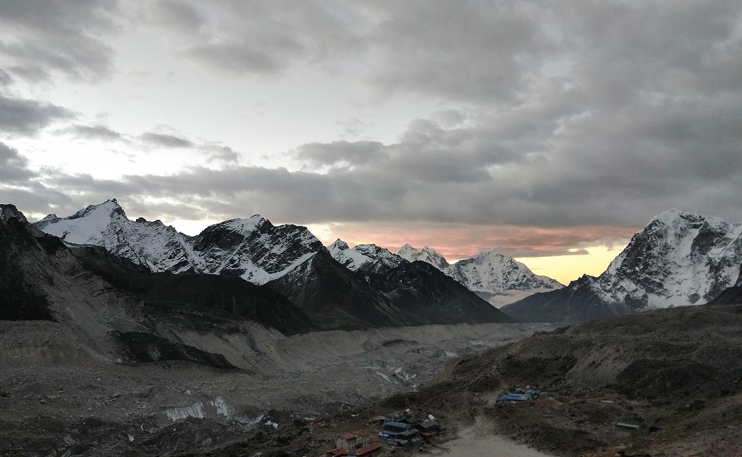 Morning view of Gorakshep shot from Kalapathar trail